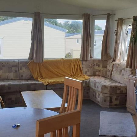 Private Caravan Situated At Parkdean Holiday Resort St Margaret'S At Cliffe Number 18 Екстериор снимка