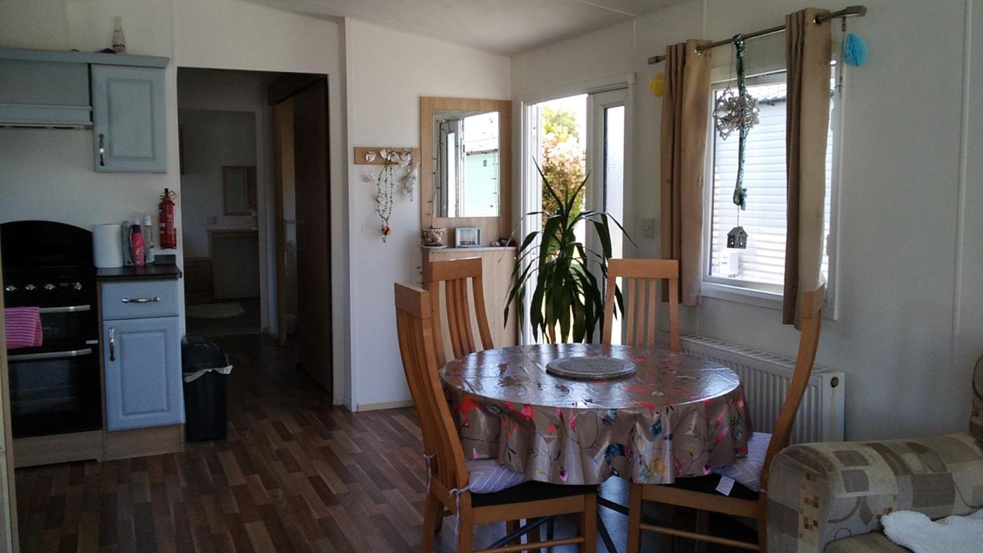 Private Caravan Situated At Parkdean Holiday Resort St Margaret'S At Cliffe Number 18 Екстериор снимка