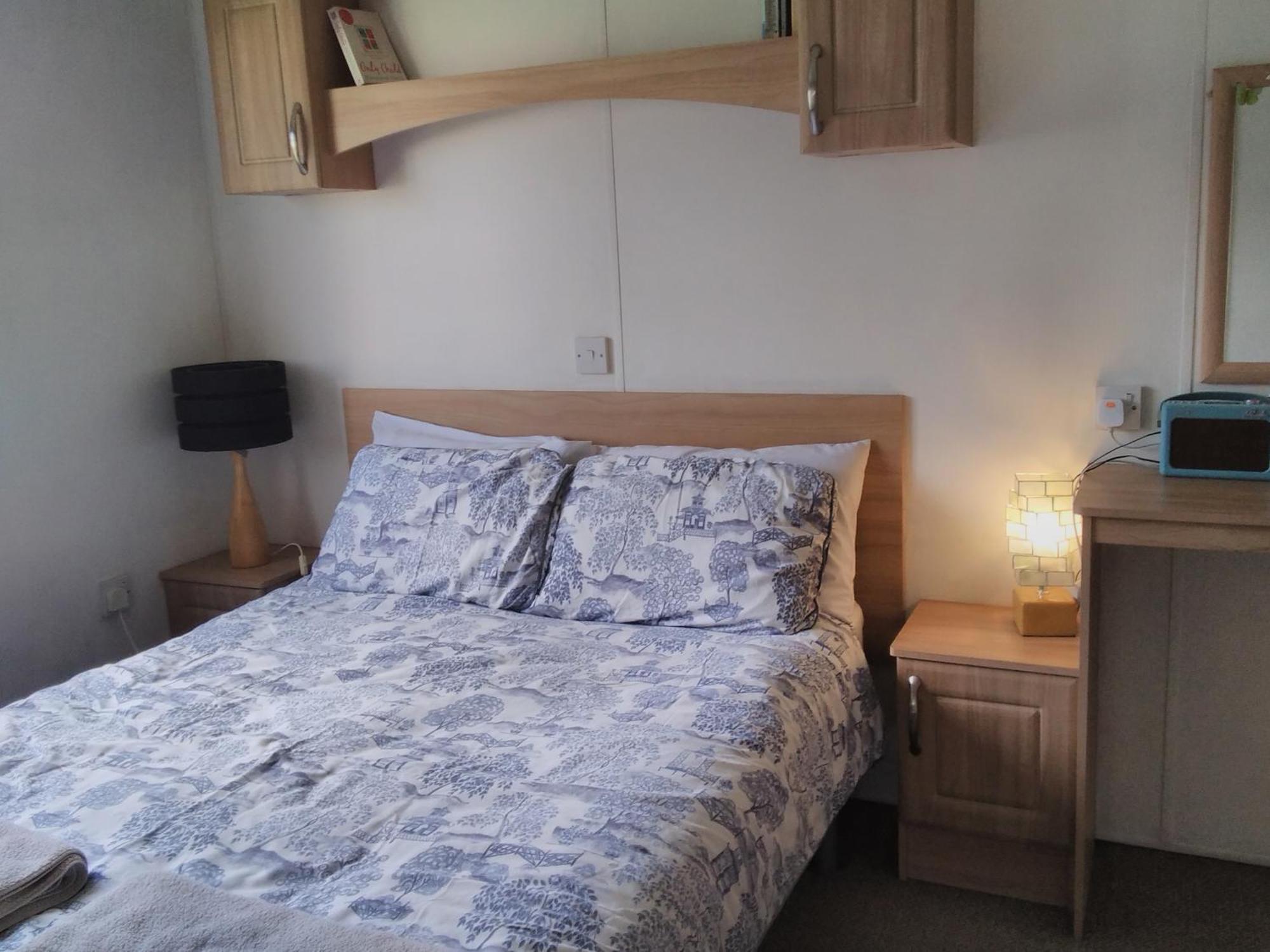 Private Caravan Situated At Parkdean Holiday Resort St Margaret'S At Cliffe Number 18 Екстериор снимка
