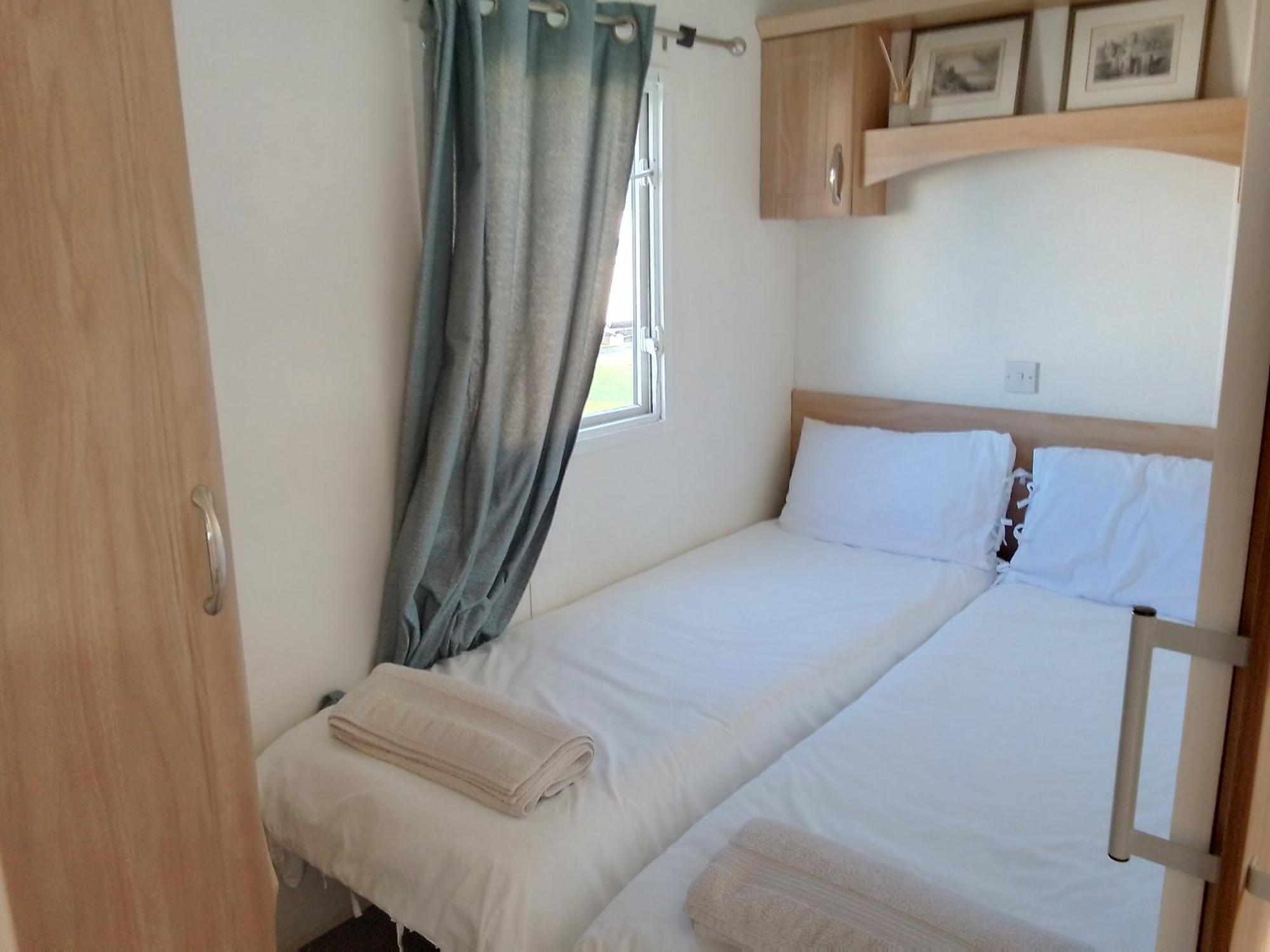Private Caravan Situated At Parkdean Holiday Resort St Margaret'S At Cliffe Number 18 Екстериор снимка
