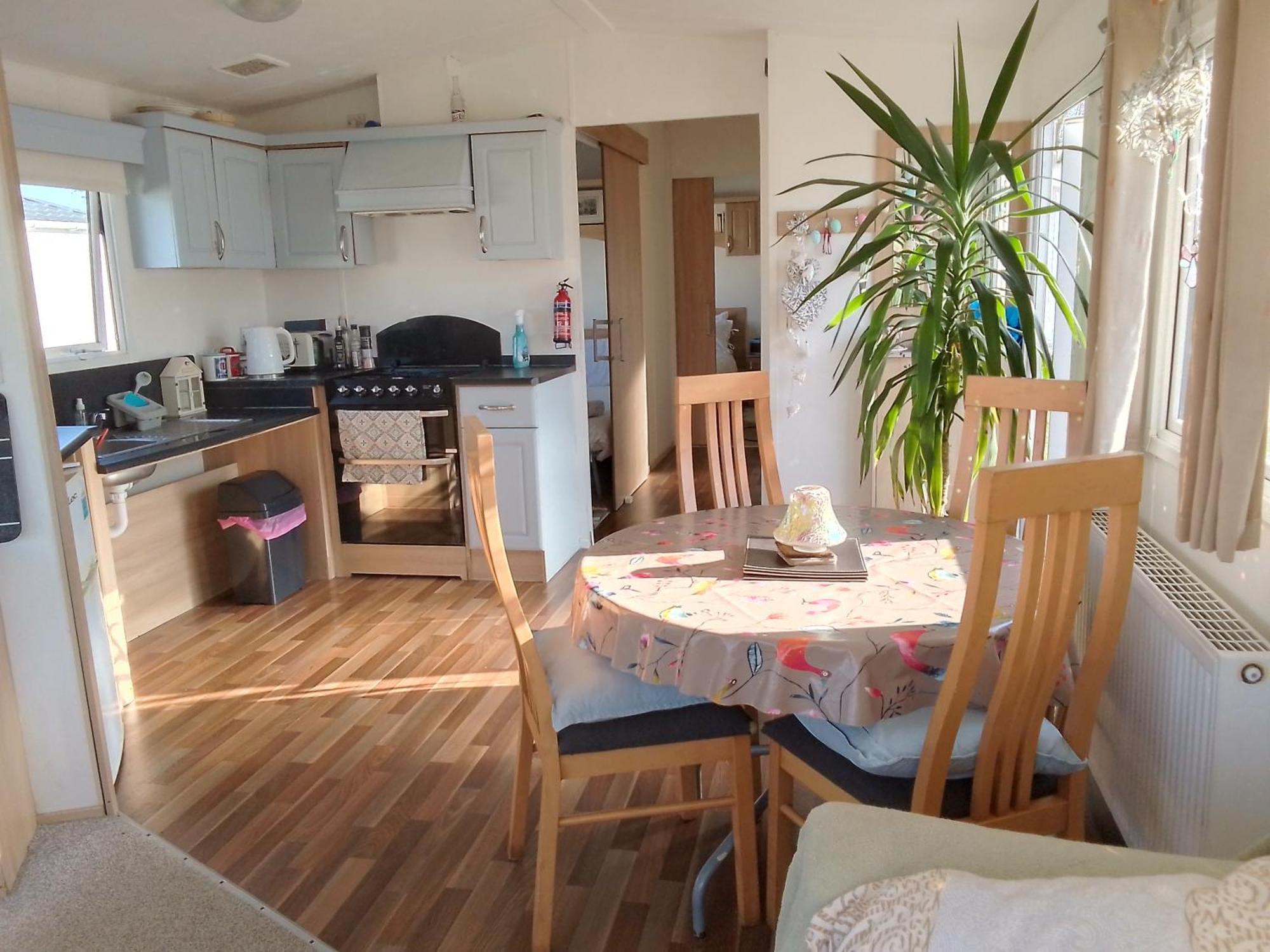 Private Caravan Situated At Parkdean Holiday Resort St Margaret'S At Cliffe Number 18 Екстериор снимка