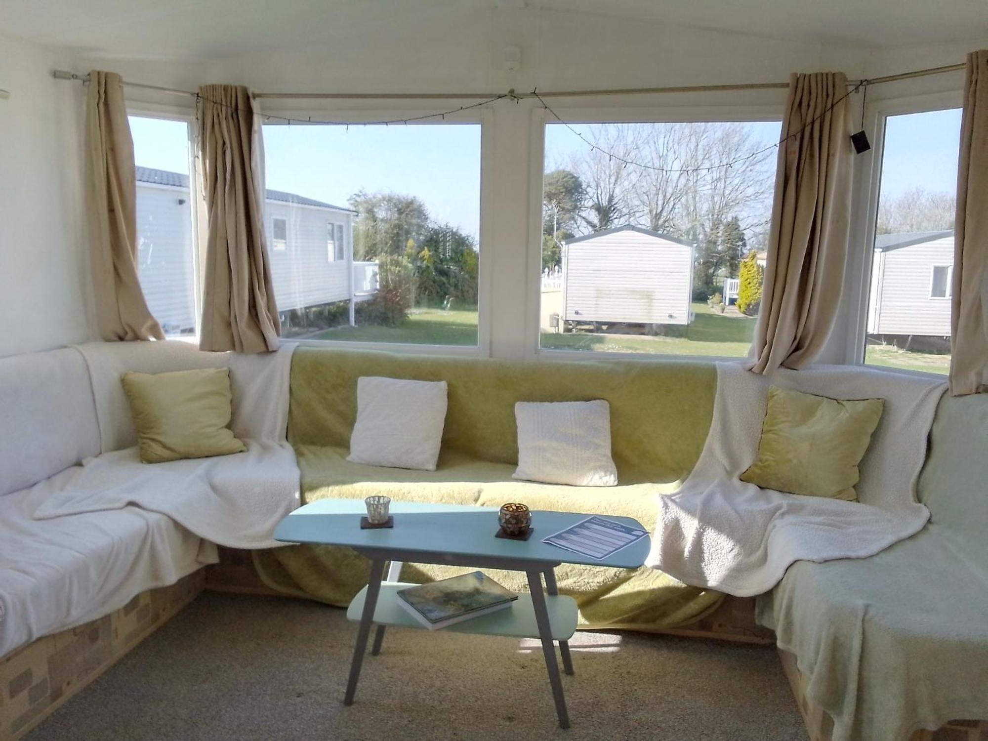 Private Caravan Situated At Parkdean Holiday Resort St Margaret'S At Cliffe Number 18 Екстериор снимка